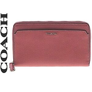 COACH. NWT. Gorgeous”MADISON”Leather 3/4 zip around wallet.Light Rouge.8.5”X5”.